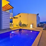 Buse Kalkan Villa