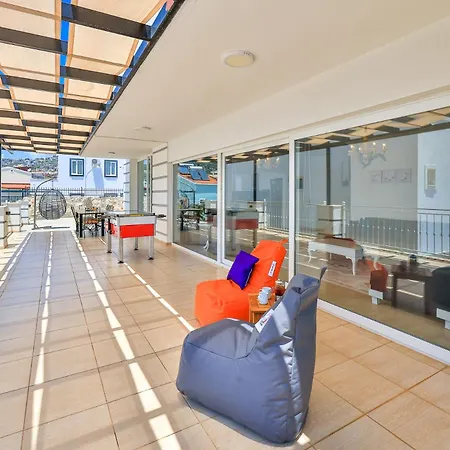 Buse Kalkan Вилла Каш