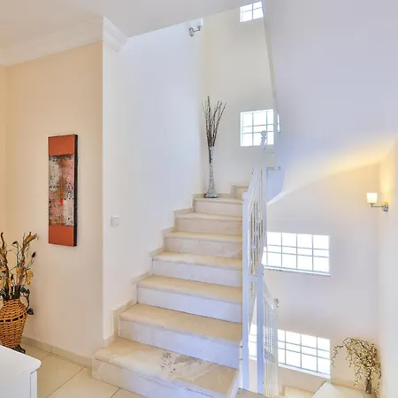 Buse Kalkan Villa